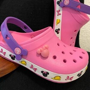 CROCS DISNEY Girl’s “Minnie Mouse w/Blinkers” Size J3 Pink/Purple Clogs EUC